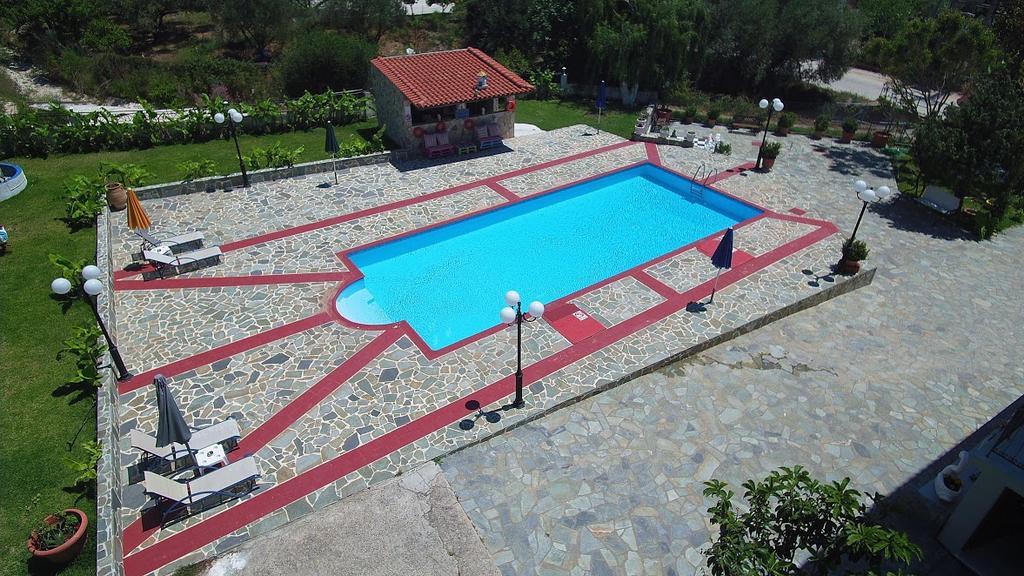 Jovanna Studios In The Nature With Pool! 莫斯塔 外观 照片